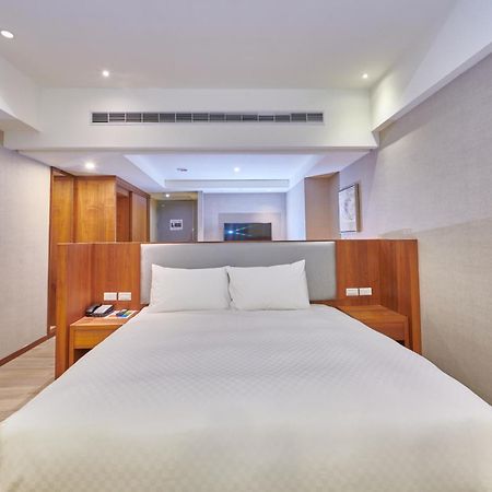 Grand Bay Resort Hotel Хенгчун Экстерьер фото Deluxe Room