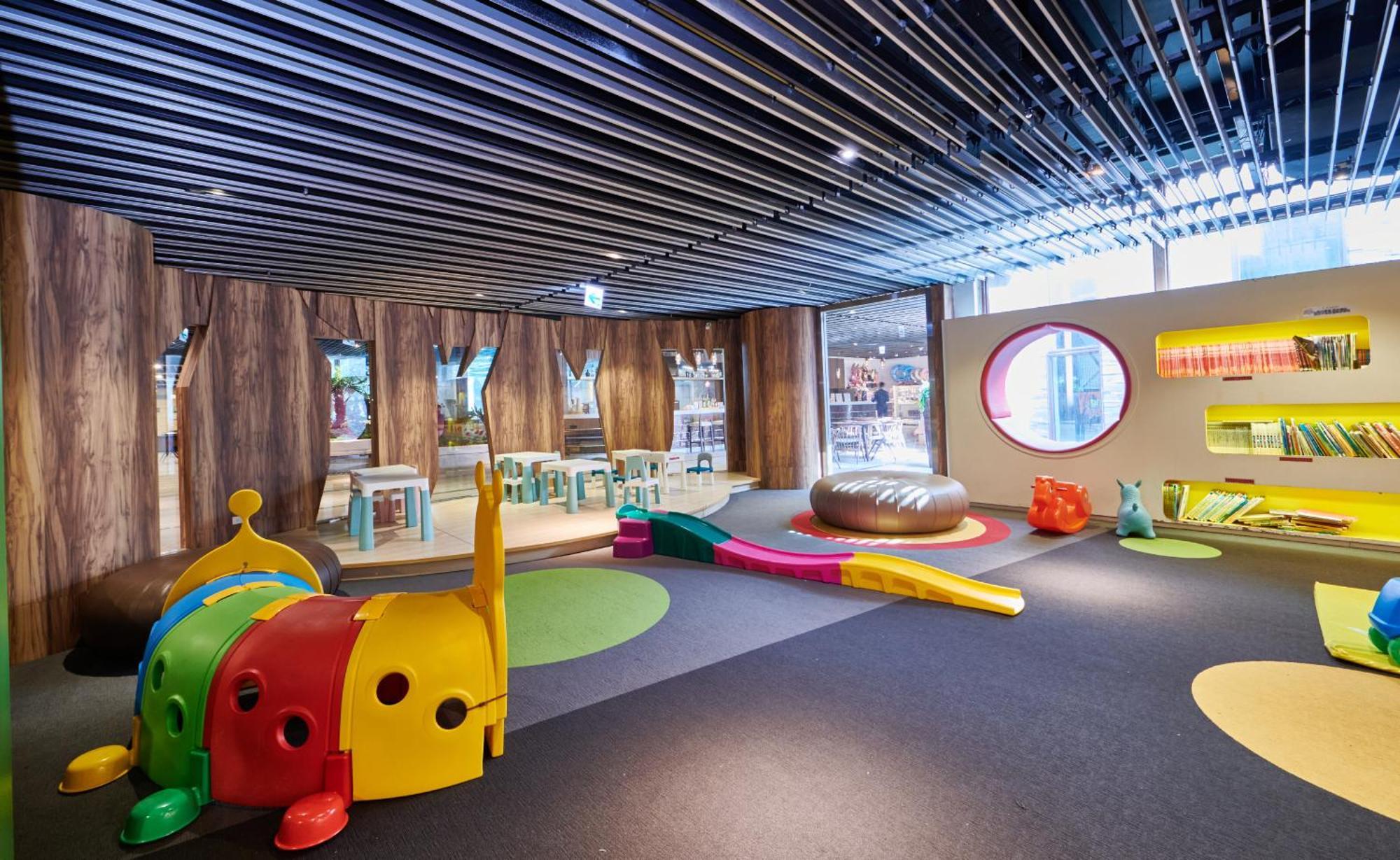 Grand Bay Resort Hotel Хенгчун Экстерьер фото The Children's Museum